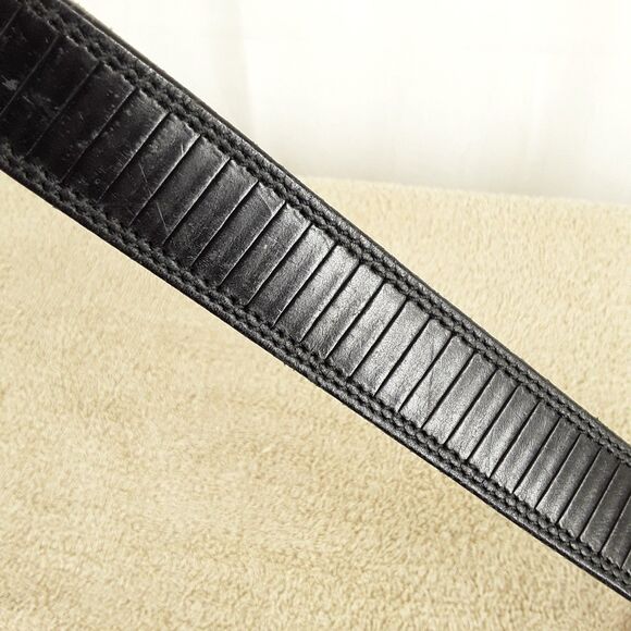 Pleated Look BENCH CRAFT 1" Leather Belt fits 32"-34", Black, Textured Detail - Picture 3 of 12